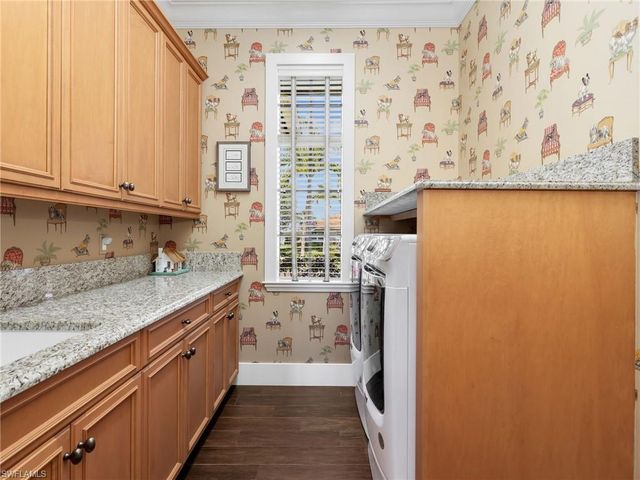 474 Pepperwood CT, Marco Island, FL 34145