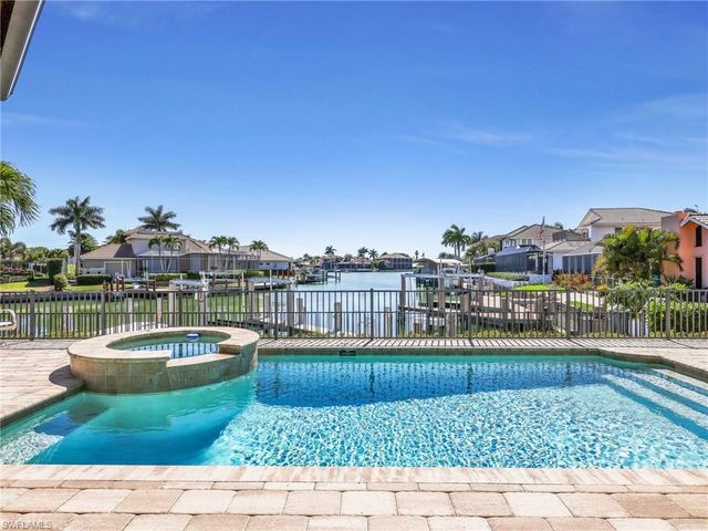 474 Pepperwood CT, Marco Island, FL 34145
