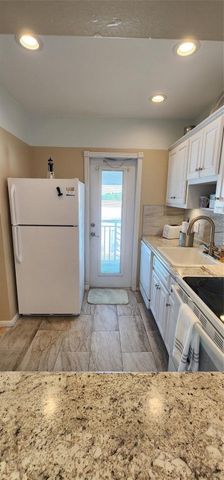 1951 NE 39th Street 353, Lighthouse Point, FL 33064