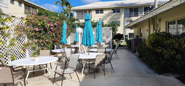 1951 NE 39th Street 353, Lighthouse Point, FL 33064