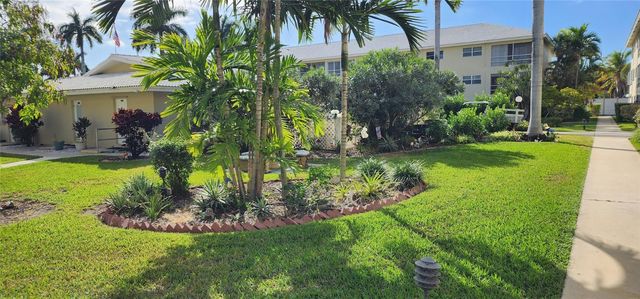 1951 NE 39th Street 353, Lighthouse Point, FL 33064