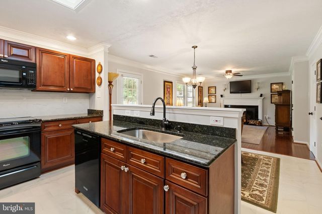1021 PLYMOUTH DR, Stafford, VA 22554