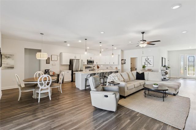 6906 TREYMONT DRIVE, Lakeland, FL 33813