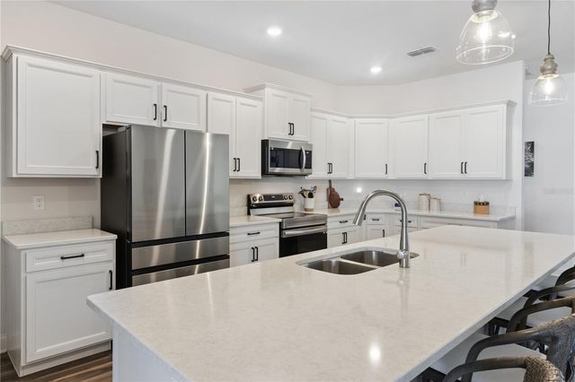 6906 TREYMONT DRIVE, Lakeland, FL 33813