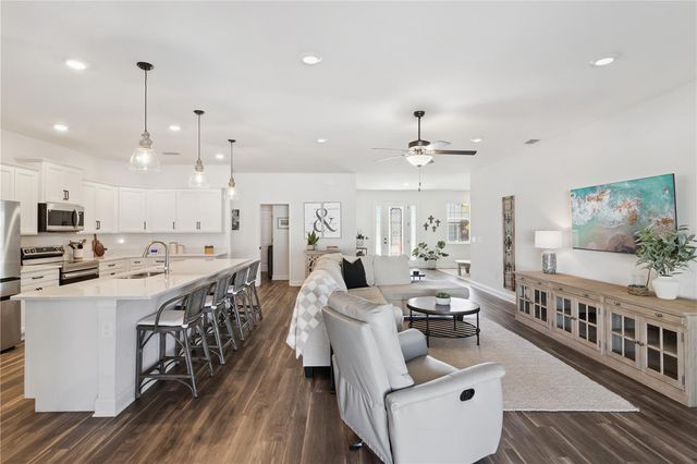 6906 TREYMONT DRIVE, Lakeland, FL 33813