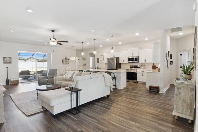 6906 TREYMONT DRIVE, Lakeland, FL 33813