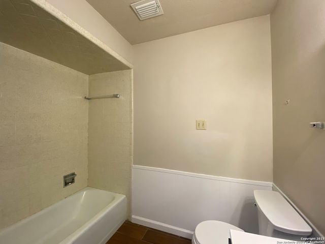 11039 WHISPER VALLEY ST, San Antonio, TX 78230