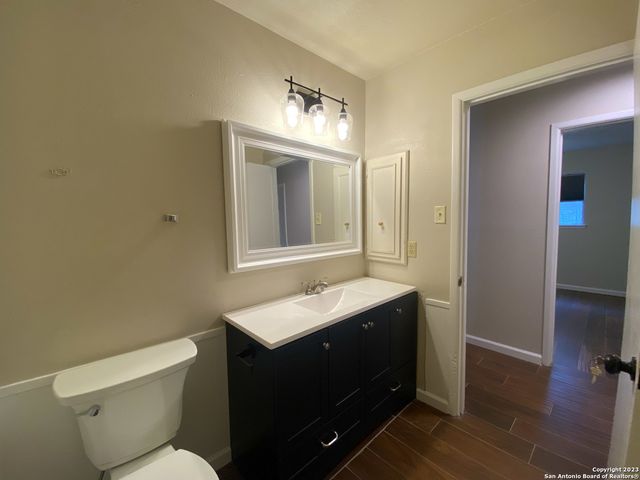 11039 WHISPER VALLEY ST, San Antonio, TX 78230