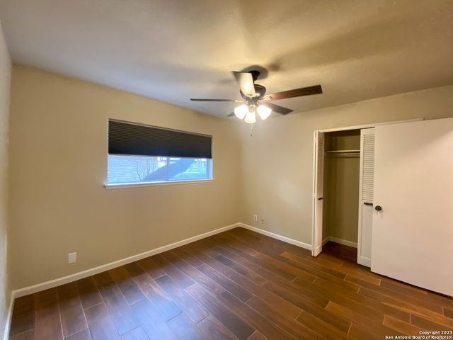 11039 WHISPER VALLEY ST, San Antonio, TX 78230