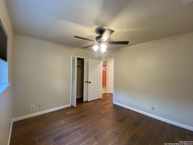 11039 WHISPER VALLEY ST, San Antonio, TX 78230