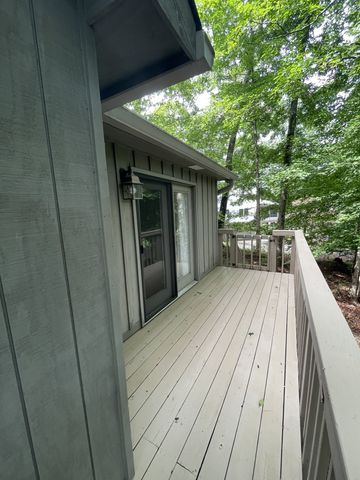 392 Winter Park Cir, Smithville, TN 37166