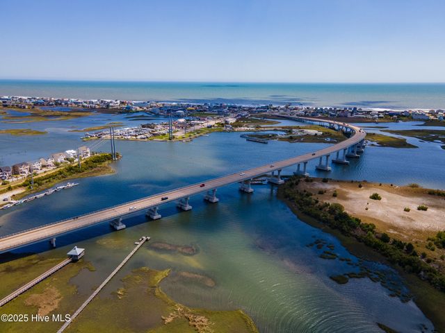 494 Sailor Sky Way 400, Hampstead, NC 28443