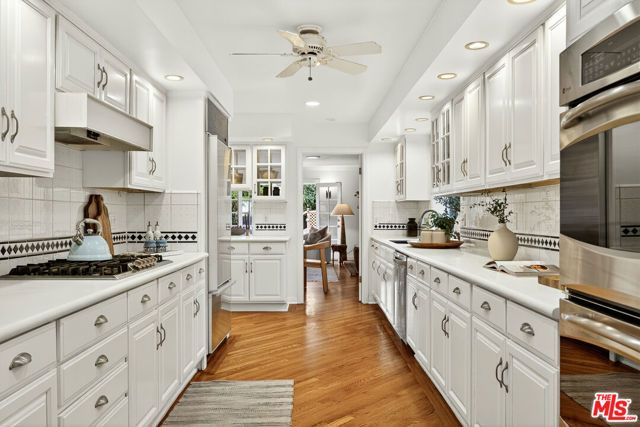 12557 Sanford Street, Los Angeles, CA 90066