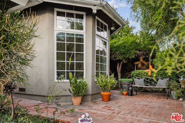 12557 Sanford Street, Los Angeles, CA 90066