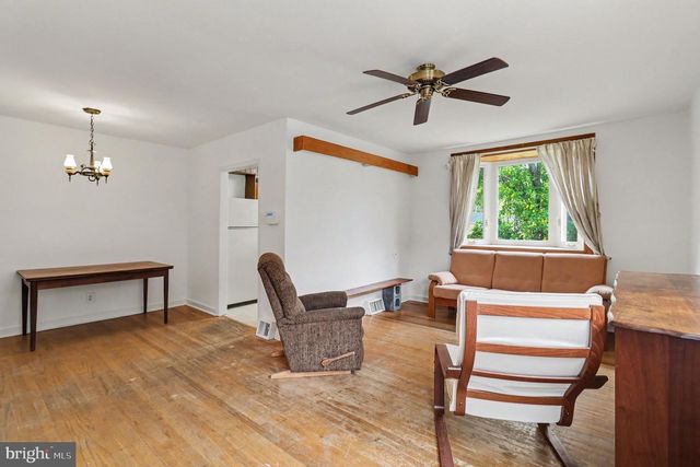 7832 LISTER ST, Philadelphia, PA 19152