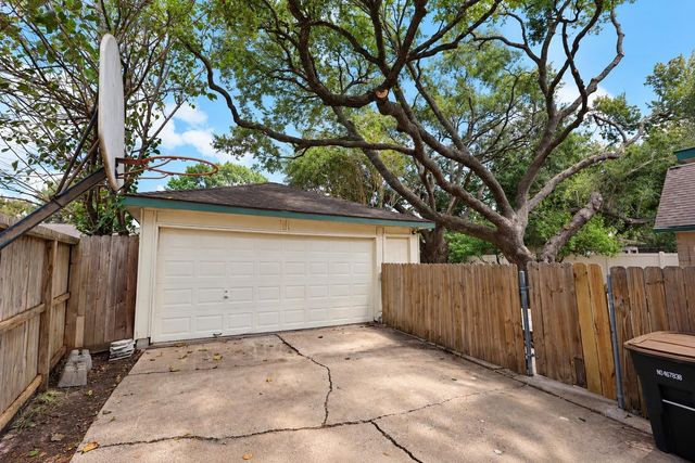 12034 Meadowdale Drive, Meadows Place, TX 77477