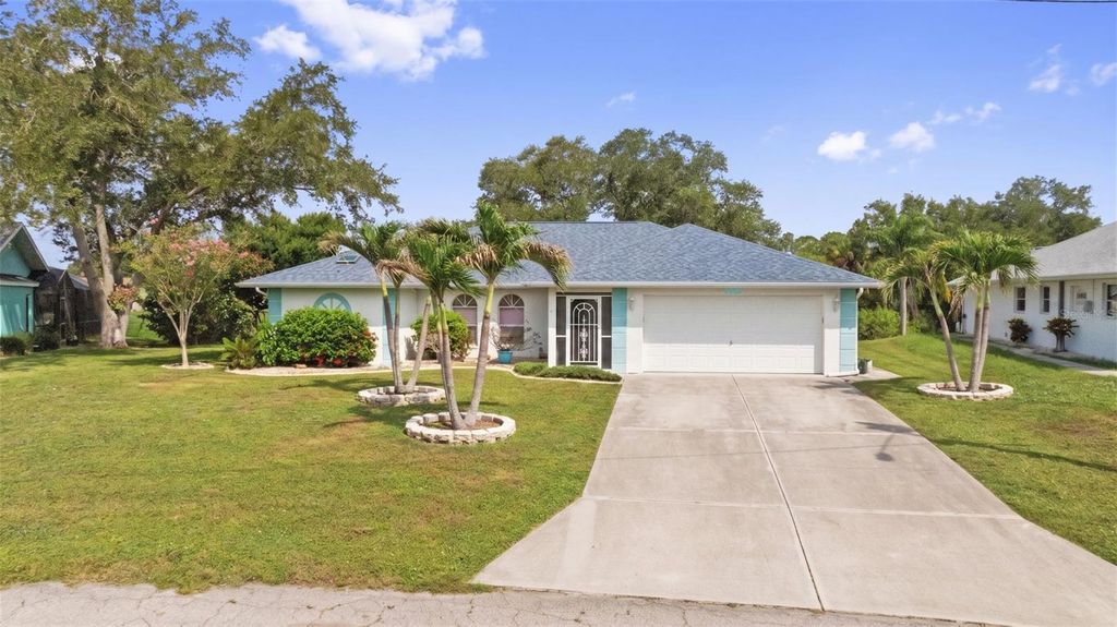 3923 PINSTAR TER, North Port, FL 34287