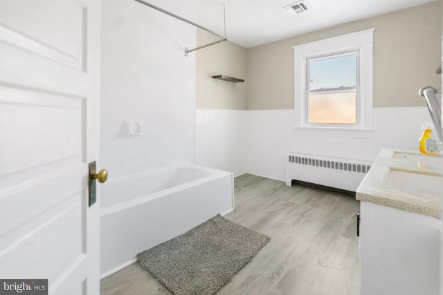 53 DONEGAL SPRINGS RD, Mount Joy, PA 17552