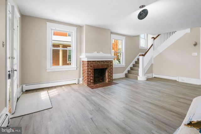 53 DONEGAL SPRINGS RD, Mount Joy, PA 17552