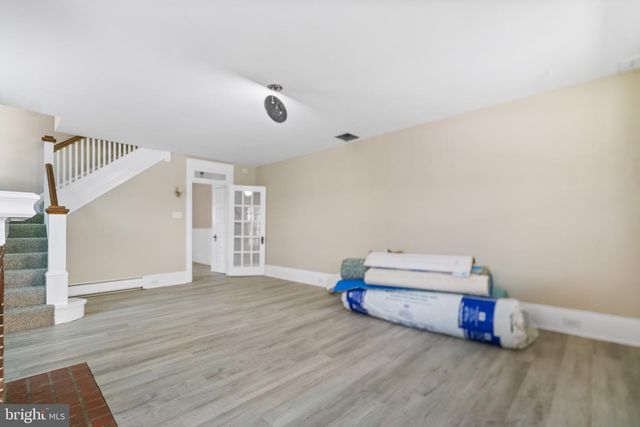 53 DONEGAL SPRINGS RD, Mount Joy, PA 17552