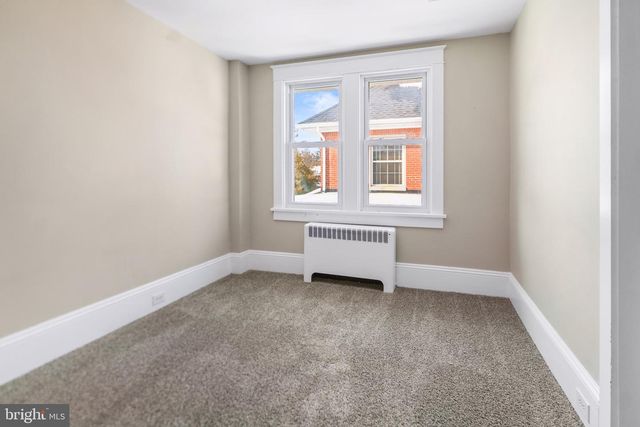 53 DONEGAL SPRINGS RD, Mount Joy, PA 17552