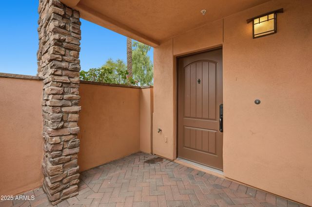 6940 E COCHISE Road 1001, Paradise Valley, AZ 85253