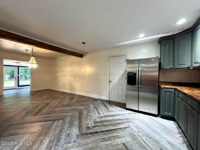 2 Fairway Drive, Whispering Pines, NC 28327