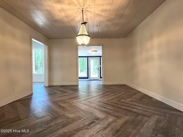 2 Fairway Drive, Whispering Pines, NC 28327