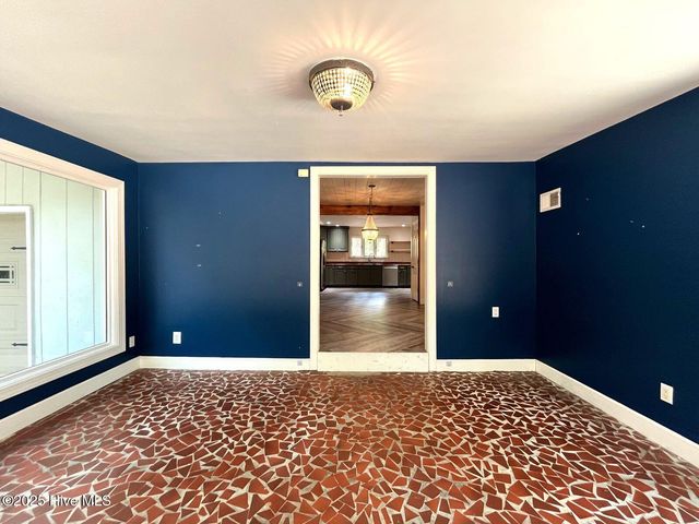 2 Fairway Drive, Whispering Pines, NC 28327