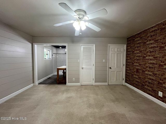 2 Fairway Drive, Whispering Pines, NC 28327