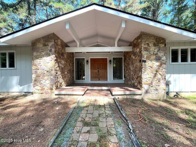 2 Fairway Drive, Whispering Pines, NC 28327
