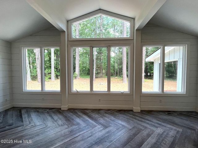 2 Fairway Drive, Whispering Pines, NC 28327