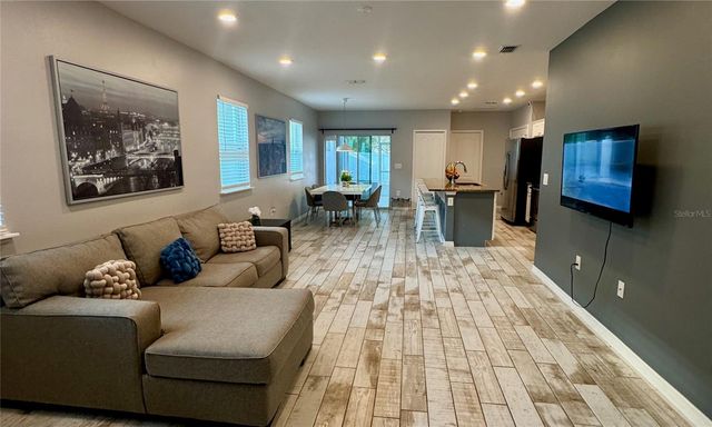 118 HURST CT, Deland, FL 32724