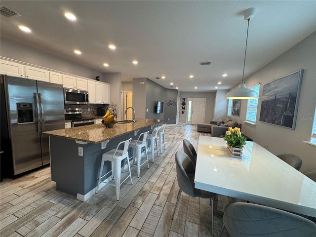 118 HURST CT, Deland, FL 32724