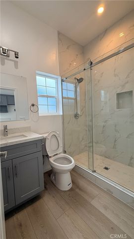 656 E I, Ontario, CA 91764
