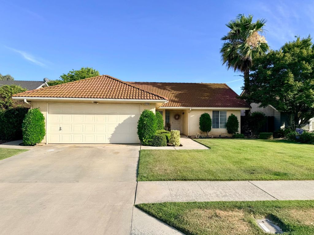 Image 1 of property listing at 2720 Driftwood Drive, Madera, CA 93637