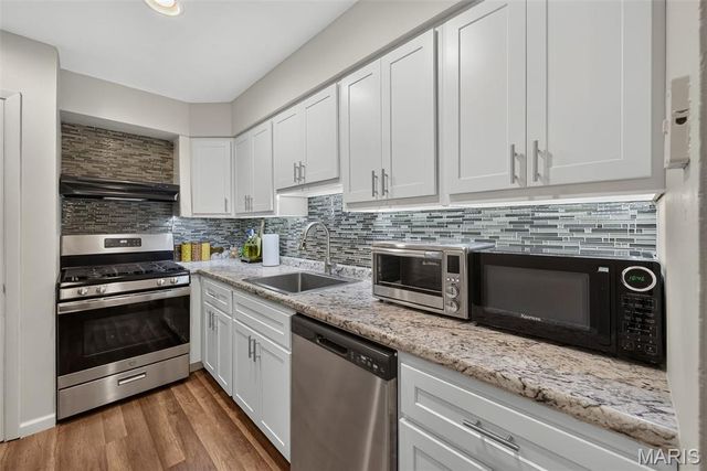 106 Shadalane Walk F, Ballwin, MO 63011