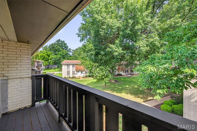 106 Shadalane Walk F, Ballwin, MO 63011