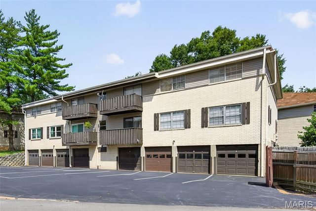 106 Shadalane Walk F, Ballwin, MO 63011