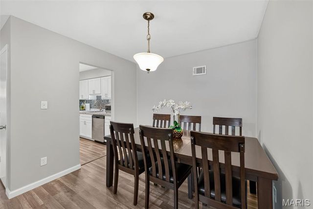 106 Shadalane Walk F, Ballwin, MO 63011