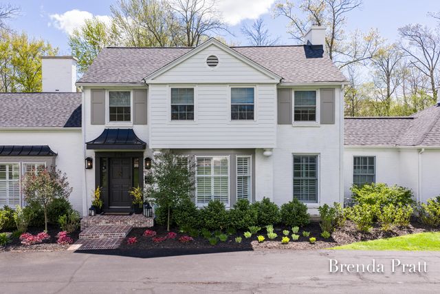 2740 Lake Drive Se, East Grand Rapids, MI 49506