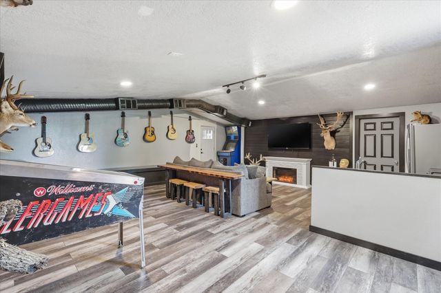 7000 Hunnington Drive, Sanger, TX 76266