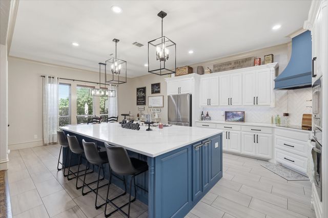 7000 Hunnington Drive, Sanger, TX 76266