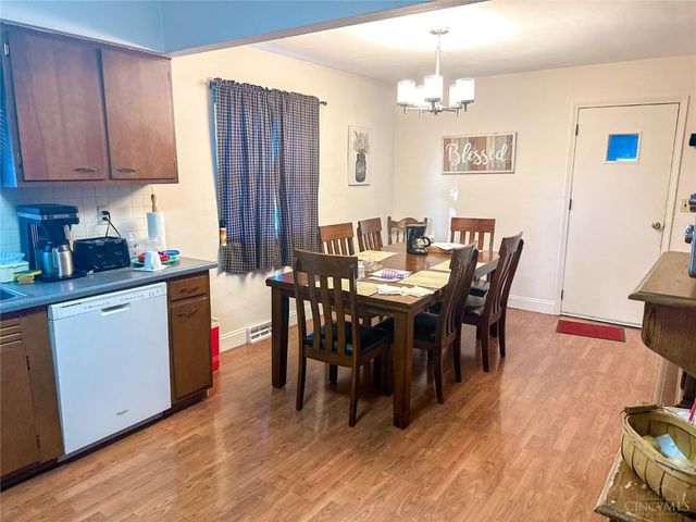 395 Robert Simmons Drive, Carlisle, OH 45005