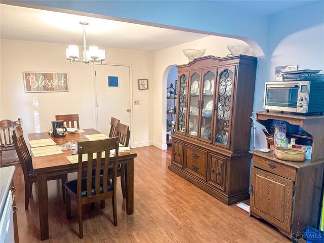 395 Robert Simmons Drive, Carlisle, OH 45005
