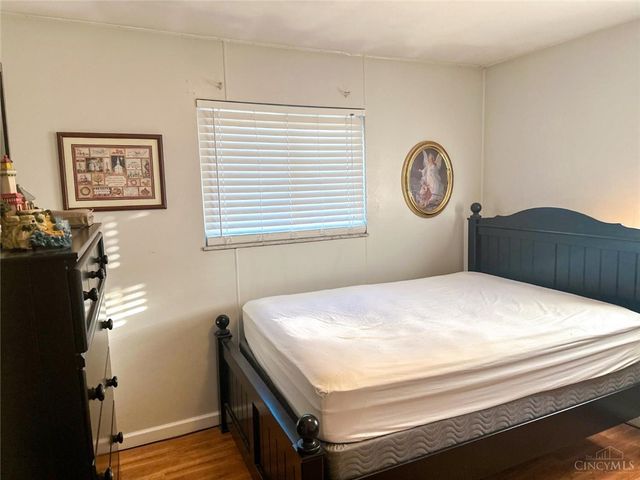395 Robert Simmons Drive, Carlisle, OH 45005