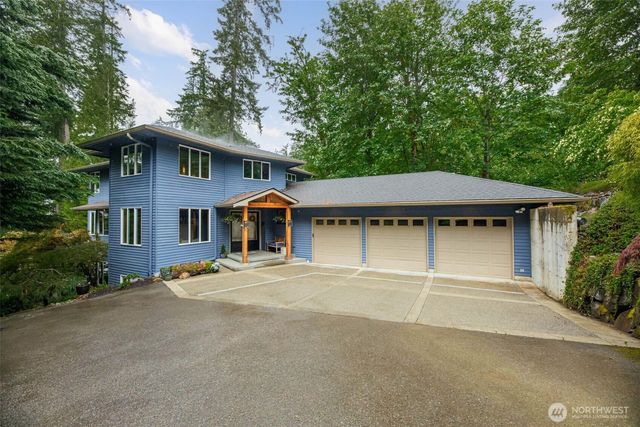 18603 E Spring Lake Drive SE, Renton, WA 98058