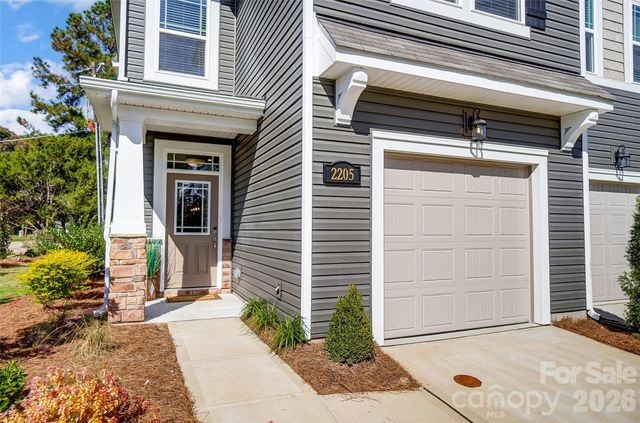 2550 Hedgecliff Road, Kannapolis, NC 28025