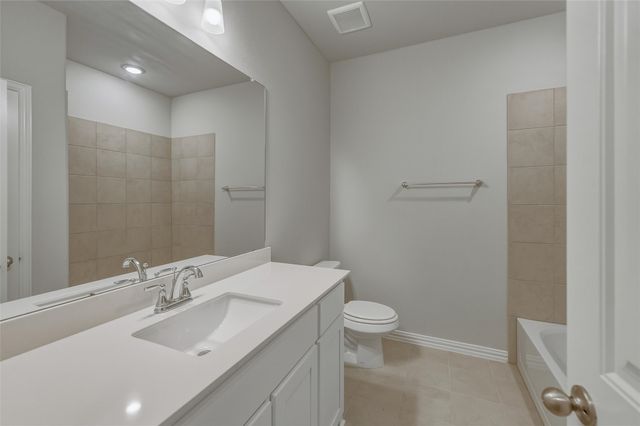 3520 Helena Street, Gainesville, TX 76240