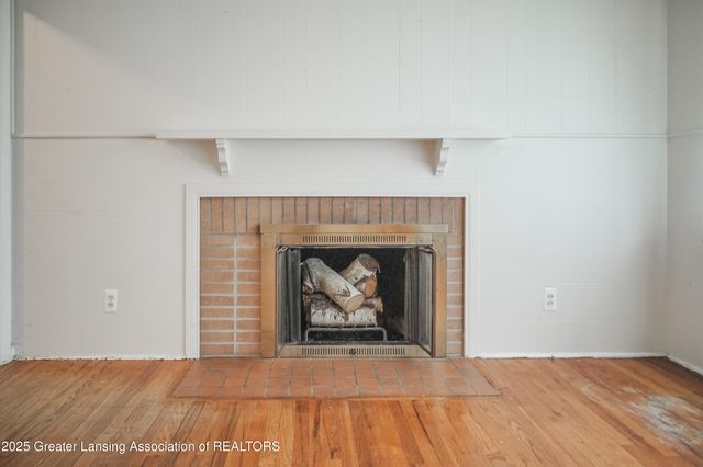 5190 Park Lake Road, East Lansing, MI 48823